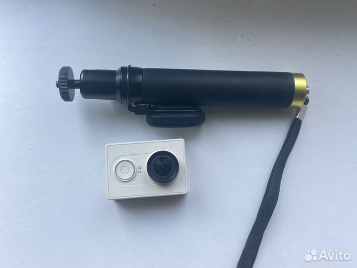 Экшн камера xiaomi yi