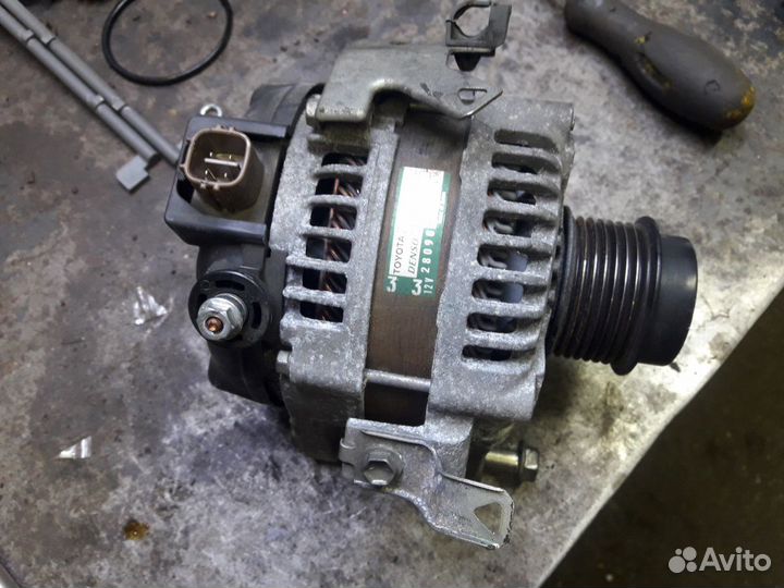 Генератор Тойота Камри 40