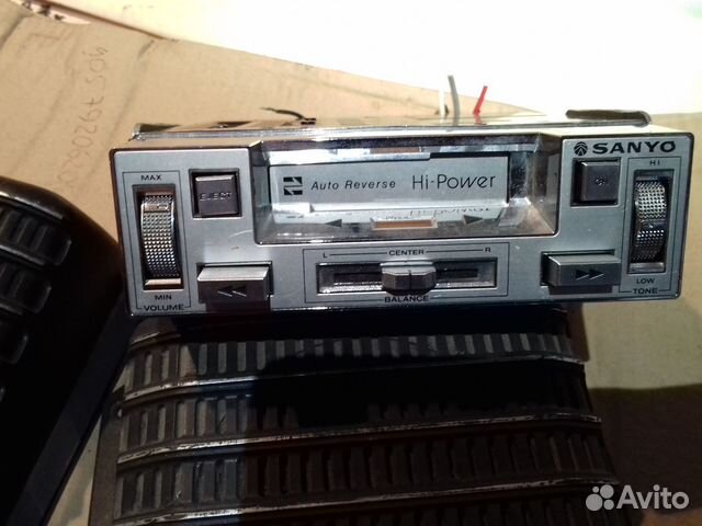 Sanyo кассетник с колонками конец 70х