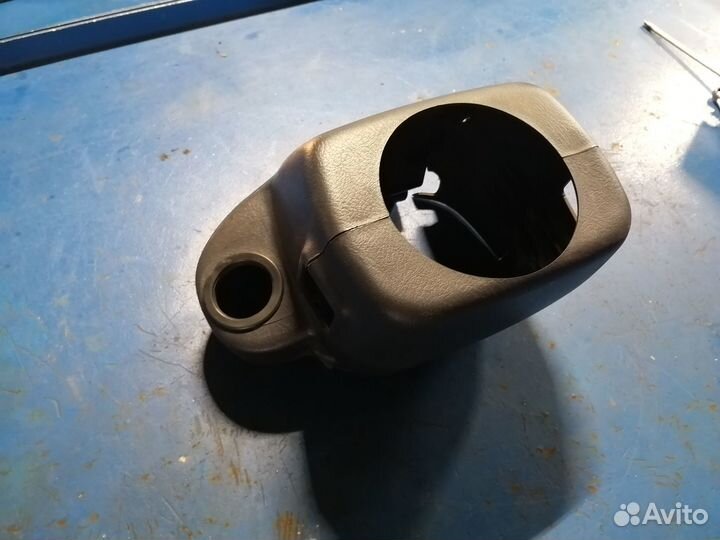 Кожух рулевой колонки Hyundai Elantra