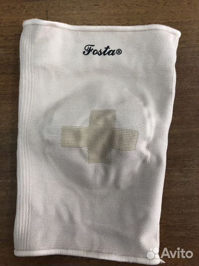 Коленный ортез (бандаж на коленный сустав)