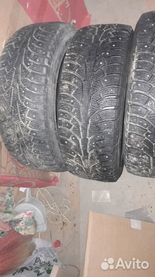 Nokian Tyres Hakkapeliitta 5 215/55 R17 98T