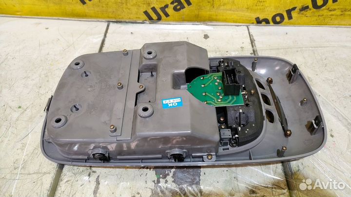 Плафон салона передний Kia Карнивал 1