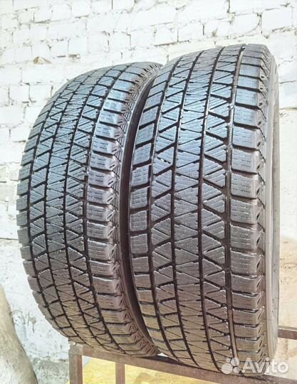 Bridgestone Blizzak DM-V3 225/65 R17 102Q