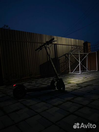 Электросамокат kugoo m4
