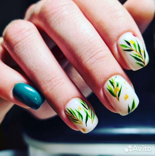 Мастер маникюра. Наращивание ногтей