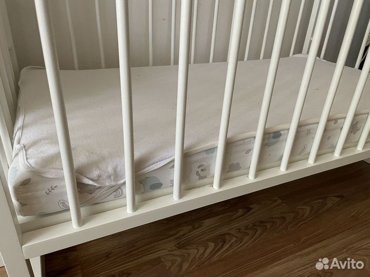 Кроватка детская