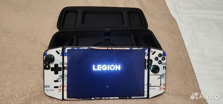 Игровая консоль -Lenovo Legion GO