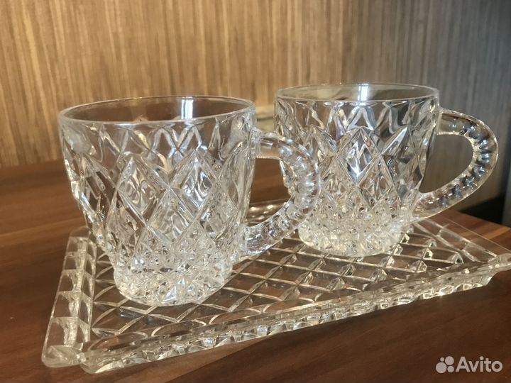 Хрустальная чайная пара