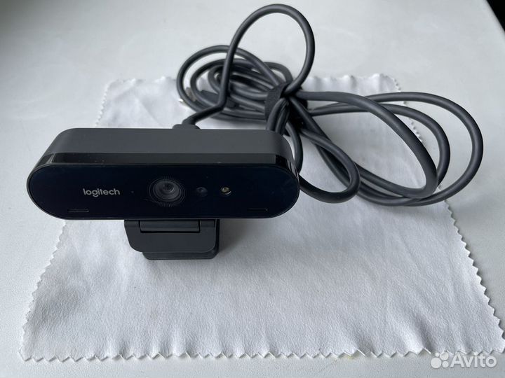 Веб камера Logitech brio
