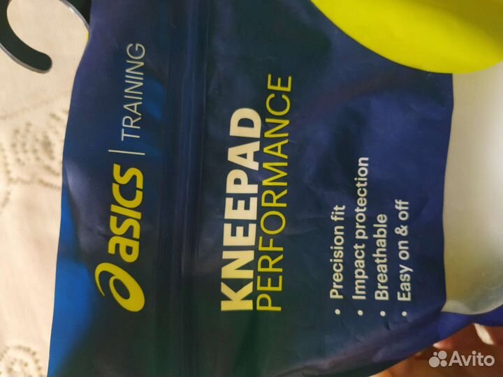 Наколенники