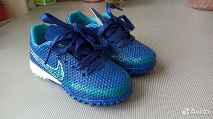 Бутсы nike phantom