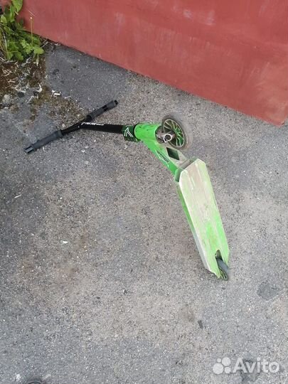 Трюковой самокат