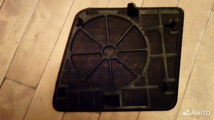 Решетки динамиков торпедо 2 шт VW Vento Golf