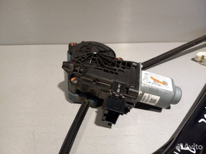 Стеклоподъемник задний левый Volkswagen Amarok CSH