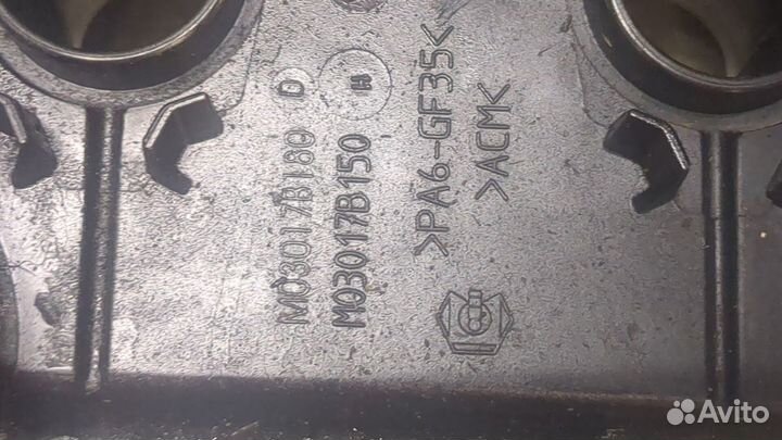 Крышка клапанная двс Peugeot 207, 2011