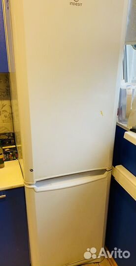 Холодильник бу рабочий