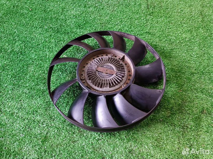 Вентилятор охлаждения двигателя Пассат б5