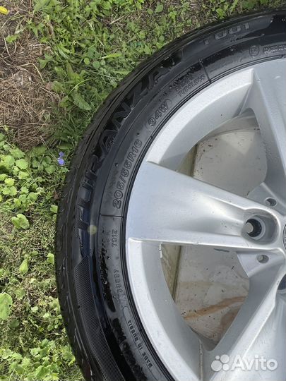 Michelin Pilot Primacy 205/55 R16