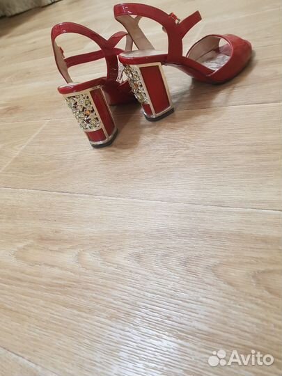 Одежда женская 44 размера пакетом