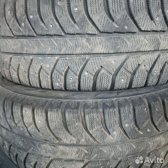 Bridgestone Ice Cruiser 7000 195/65 R15
