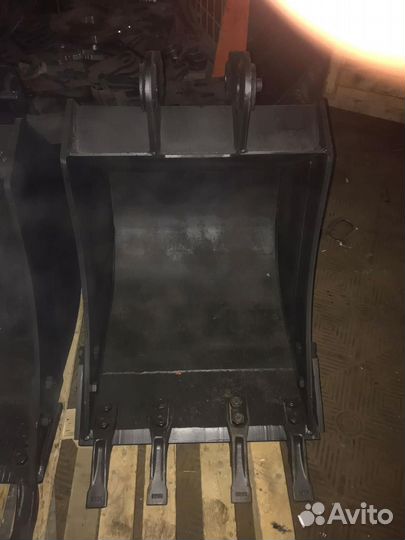 Ковш для экскаватор-погрузчика