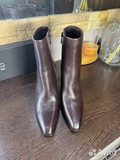 Ботильоны шоколадные 39р Эконика новые оригинал