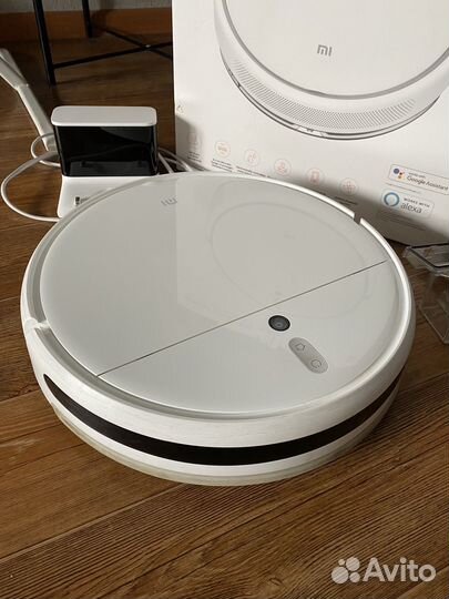 Робот-пылесос Xiaomi Mi Robot Vacuum Mop белый