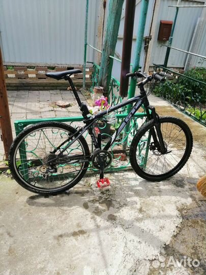 Велосипед GT avalanche 3.0