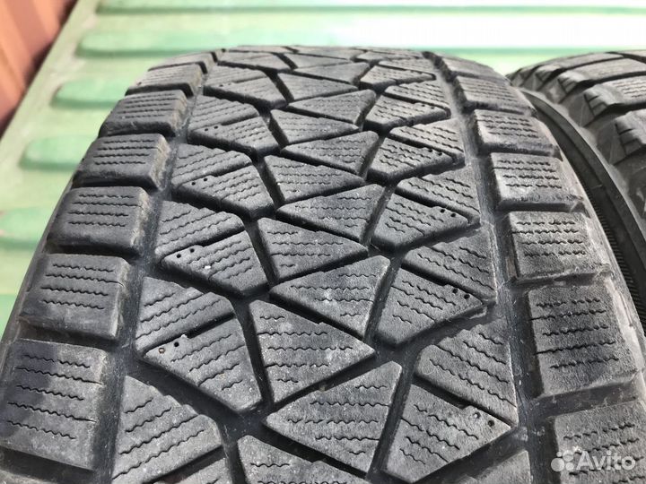 Bridgestone Blizzak DM-V2 225/60 R17