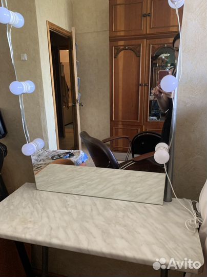 Зеркало с подсветкой