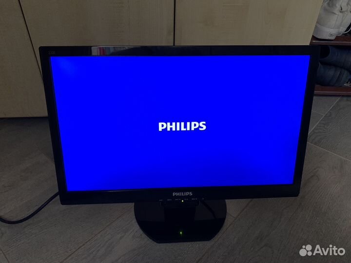 Монитор Philips 21,6'