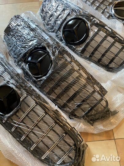 Решетка радиатора GT Mercedes-Benz W205