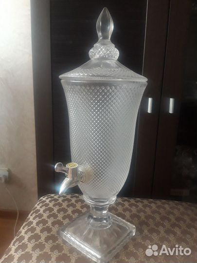 Диспенсер для напитков