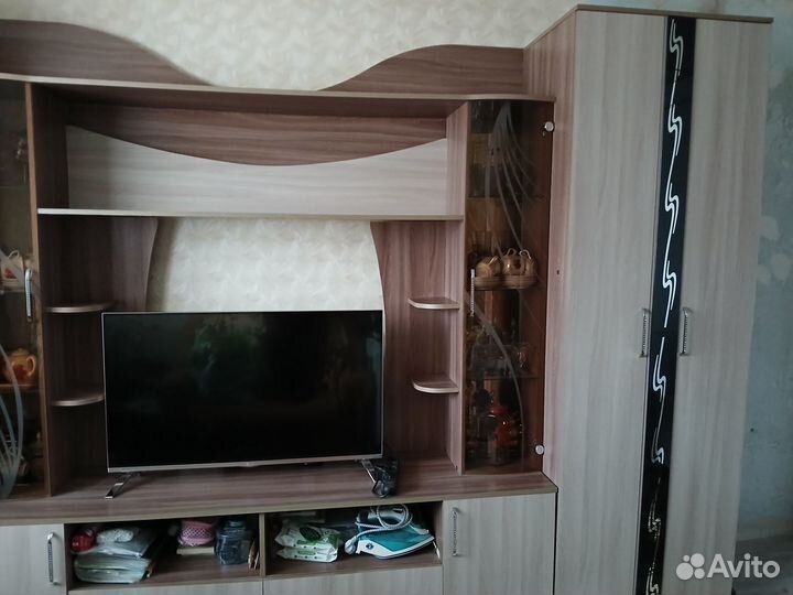 Стенка в гостиную бу