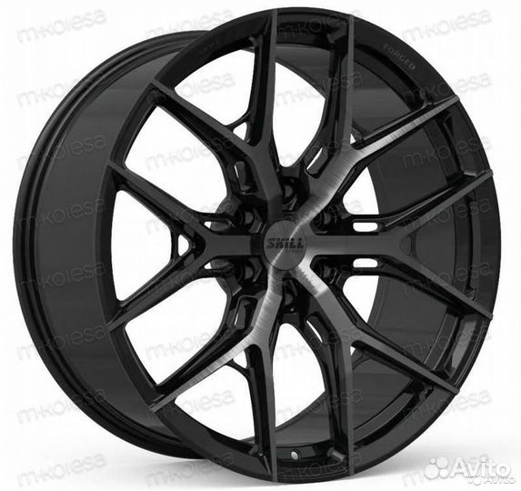 Кованые диски R22 на Ram Tahoe