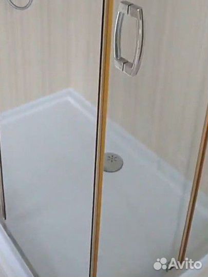 Душевая кабина