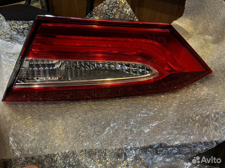 Задний фонарь Camry v70