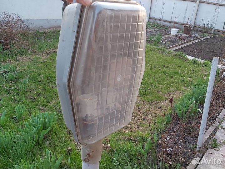 Светильник уличный