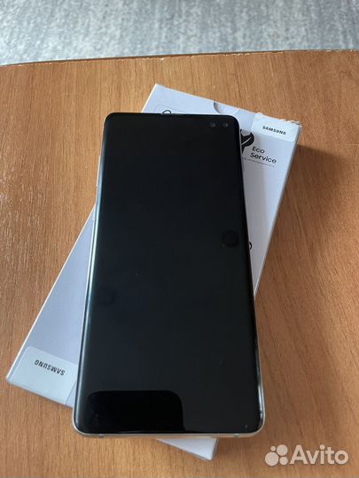 Samsung Galaxy S10, 8/128 ГБ