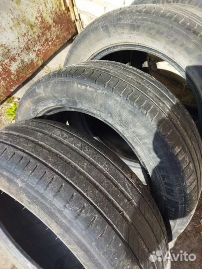 Michelin Primacy 4 215/55 R17