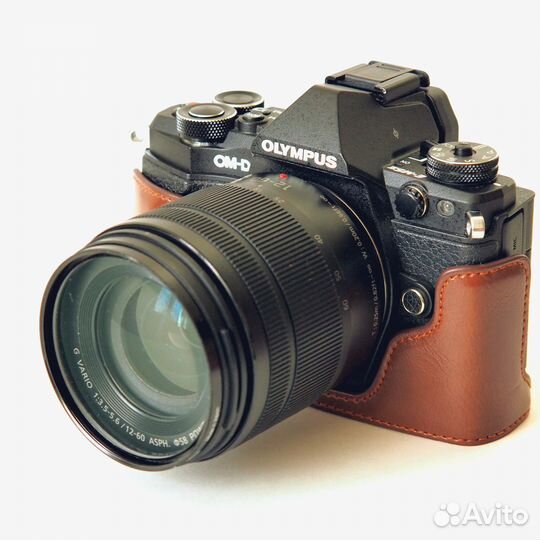 Panasonic 12-60/3,5-5,6 для micro 4/3