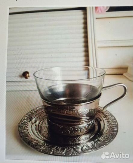 Мельхиоровые чашки с подстаканниками и блюдцами