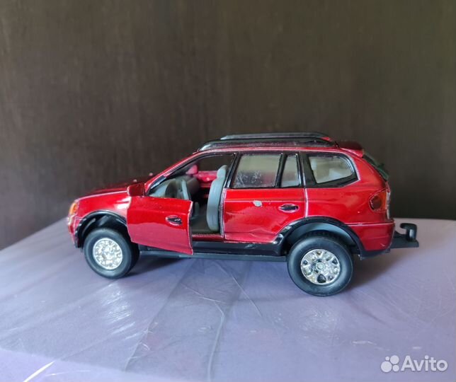 Машинка игрушка металлическая BMW X5