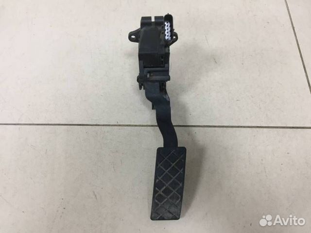 Педаль газа Skoda Rapid 2012-2020