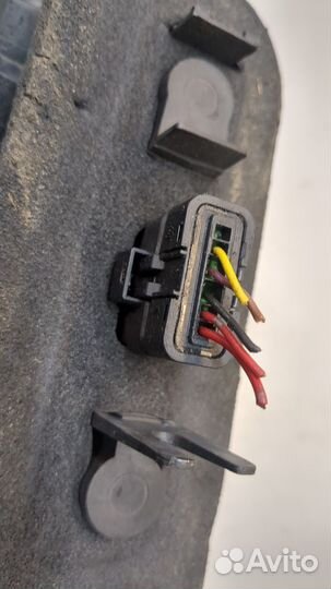 Фонарь (задний) правый Nissan Micra K12E, 2004