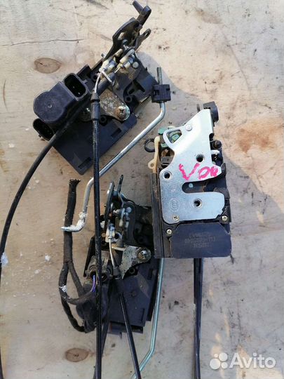 Замок двери Chery Tiggo T11