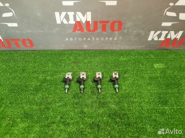 Форсунка топливная Ford Focus 2 хэтчбек 1.6