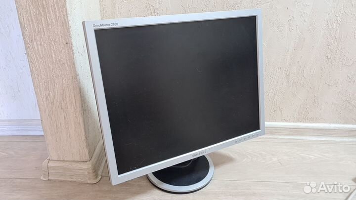 ЖК монитор Samsung SyncMaster 203B