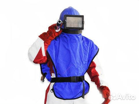 Шлем пескоструйщика vector